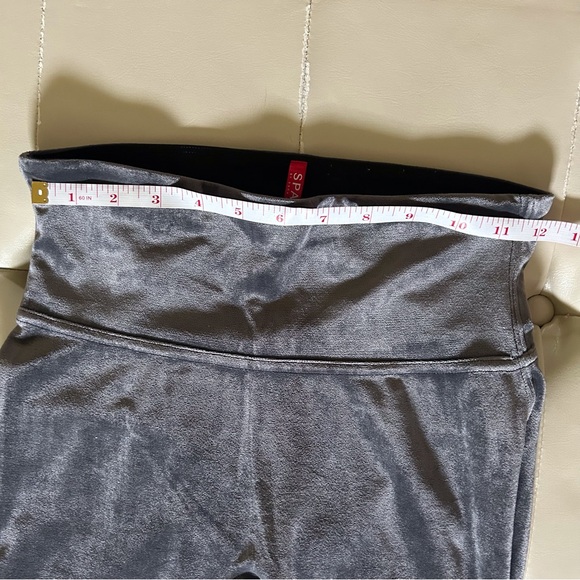 Spanx velvet leggings - Picture 7 of 7